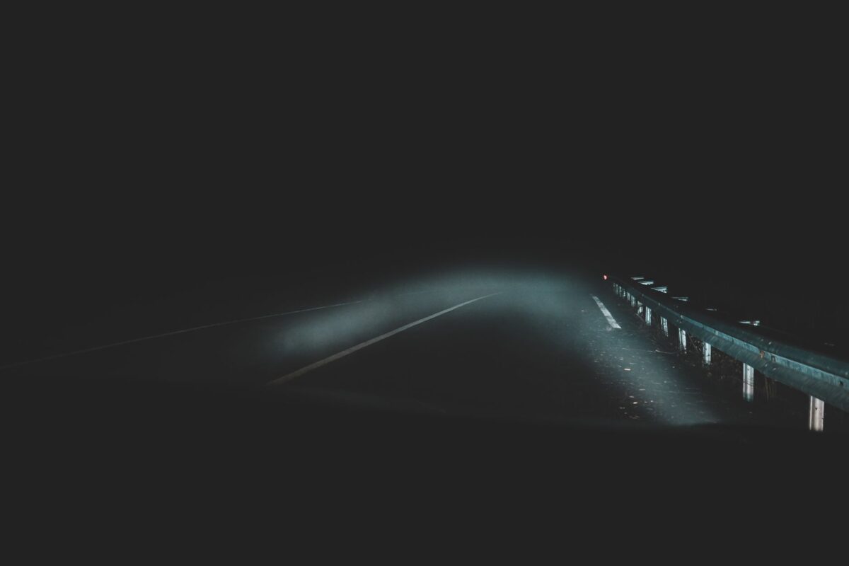 Heure d'hiver le 25 octobre : pourquoi vos yeux peinent au volant à la tombée de la nuit